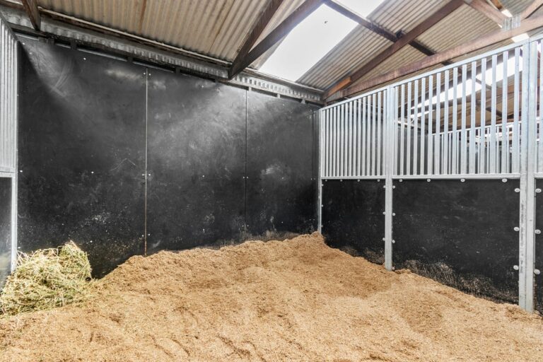 Racecourse road equiboard stables