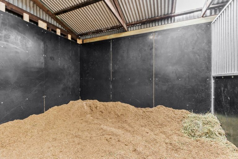 Racecourse road equiboard stables